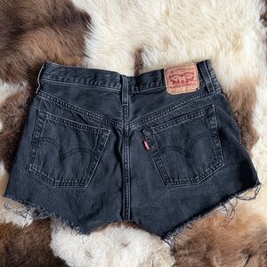 Levi's 501 Women's Jean Shorts (size 27)